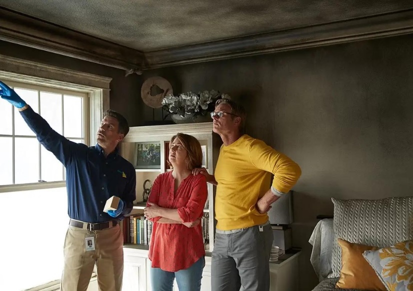 Smoke damage cleanup service